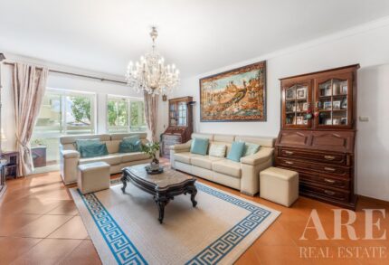 Apartamento 5 habitaciones en venta en Cascais, Lisbon