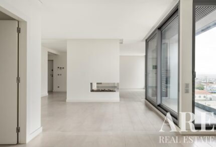 Apartamento 3 habitaciones en venta en Santos, Lisboa