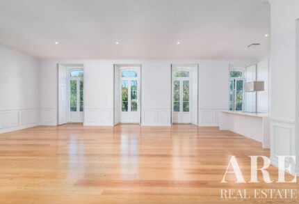 Apartamento 3 habitaciones en venta en Cais do Sodré, Lisboa