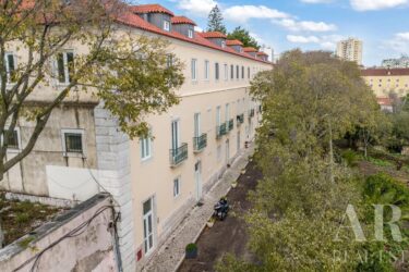 Apartamento 4 habitaciones en venta en Santa Engrácia, Lisboa