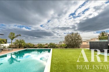 Villa 3 habitaciones en venta en Parque dos Poetas, Oeiras, Lisbon