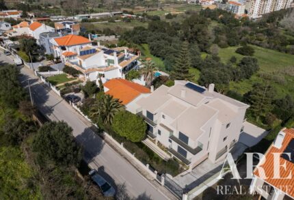 Villa 7 habitaciones en venta en Setubal