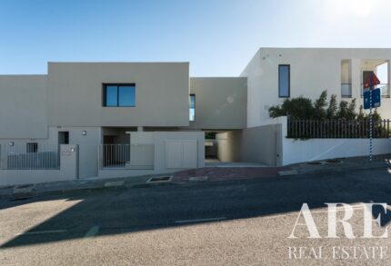 Villa 3 habitaciones en venta en Leceia, Oeiras, Lisbon