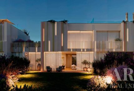 Villa 4 habitaciones en venta en Ocean 7, São Pedro do Estoril, Cascais, Lisbon