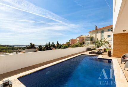 Villa 5 habitaciones en venta en Alto do Lagoal, Oeiras, Lisbon