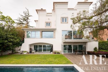 Villa 7 habitaciones en venta en Restelo, Lisboa