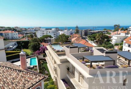Apartamento 3 habitaciones en venta en SOLMAR, Estoril, Cascais, Lisbon