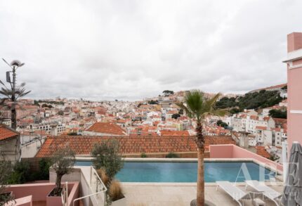 Villa Lujo 3 habitaciones en venta en Castelo, Lisboa