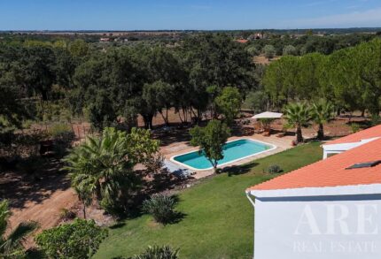 Casa de campo 4 habitaciones en venta en Foros de Vale Figueira, Montemor-o-Novo, Évora