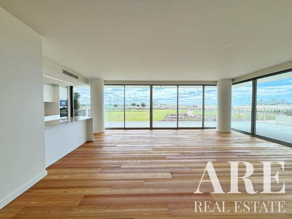 Apartamento 2 habitaciones en venta en Bayline, Armação Pêra, Algarve