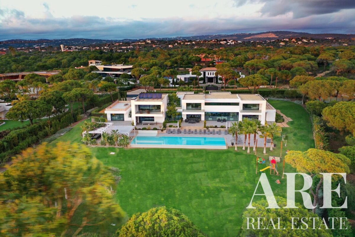 Villa Lujo 8 habitaciones en venta en Pinhal Velho, Vilamoura, Algarve &bull; ARE230081