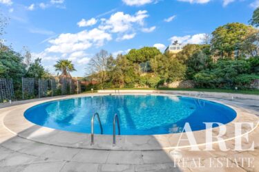 Apartamento 4 habitaciones en venta en Sete Rios, Lisboa