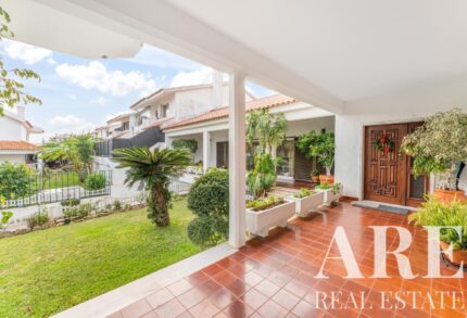 Villa 4 habitaciones en venta en Nova Oeiras, Oeiras, Lisbon
