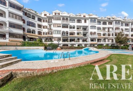 Apartamento 3 habitaciones en venta en Junqueiro Carcavelos, Cascais, Lisbon