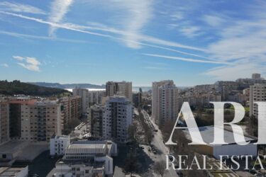 Apartamento 3 habitaciones en venta en Vista Mirear, Miraflores, Oeiras, Lisbon
