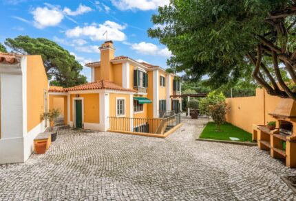 Villa 4 habitaciones en venta en Bicesse, Cascais, Gran Lisboa &bull; ARE39181