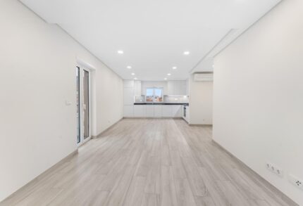 Apartamento 2 habitaciones en venta en Rua Dra Iracy Doyle 9, Centro Cascais, Cascais, Gran Lisboa &bull; ARE39650