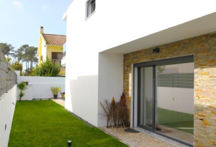 Villa 4 habitaciones en venta en Aroeira, Almada, Setubal &bull; ARE39382