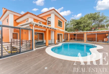 Villa 3 habitaciones en venta en Alcoitão, Cascais, Gran Lisboa &bull; ARE39964
