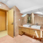 Villa 3 habitaciones en venta en Alcoitão, Cascais, Gran Lisboa &bull; ARE39964 - gallery image