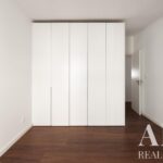 Apartamento 2 habitaciones en venta en Santa Catarina, Lisboa - gallery image