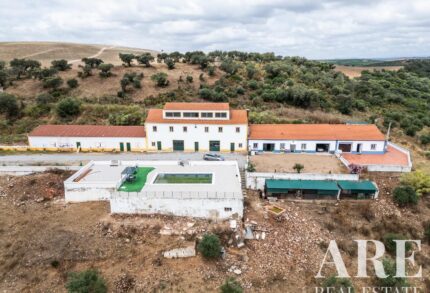 Propiedad 16 habitaciones en venta en Elvas, Portalegre