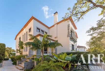 Villa 7 habitaciones en venta en Santo Amaro de Oeiras, Oeiras, Lisbon