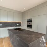 Villa 4 chambres à vendre à Boutique Vilas, Guia, Cascais, Portugal &bull; ARE35225 - gallery image