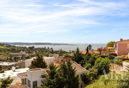 Villa 5 chambres à vendre à Alto do Lagoal, Oeiras, Lisbon