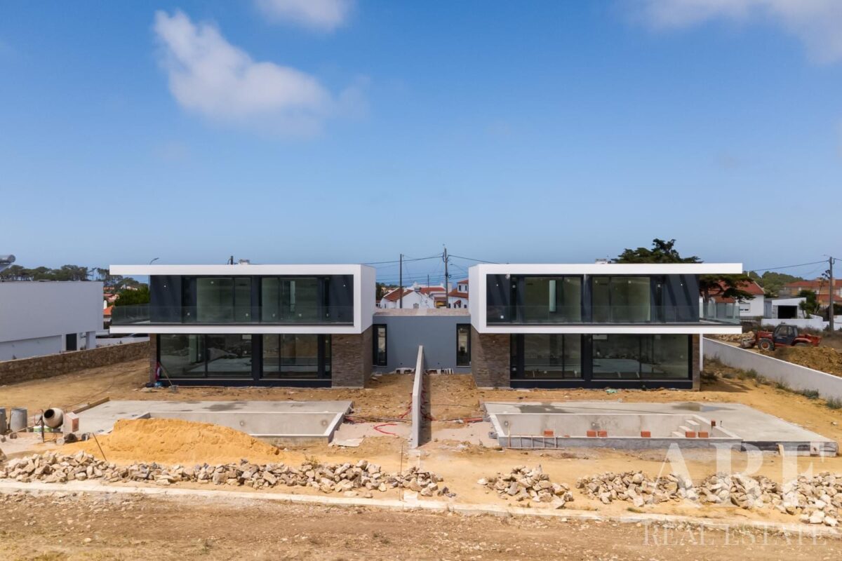 Villa 4 chambres à vendre à Fontanelas, Sintra, Portugal &bull; ARE36893