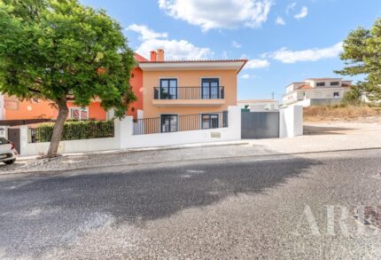Villa 3 chambres à vendre à Alto dos Gaios, Cascais, Lisbon
