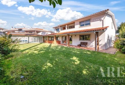 Villa 4 chambres à vendre à Marinha Grande, Leiria