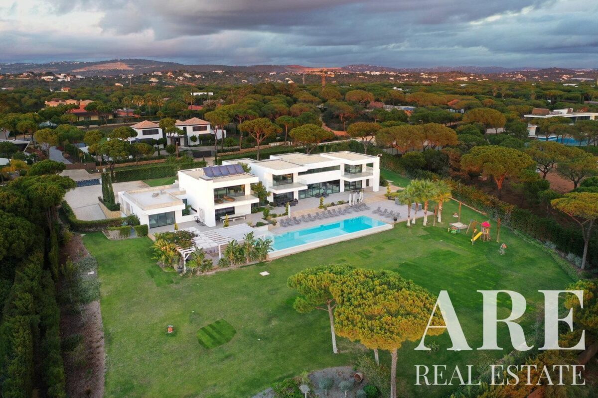Villa Luxe 8 chambres à vendre à Pinhal Velho, Vilamoura, Algarve &bull; ARE230081