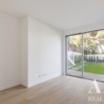 Villa 4 chambres à vendre à Monte Estoril, Cascais, Portugal &bull; ARE30591 - gallery image