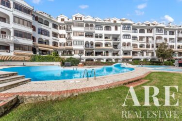 Appartement 3 chambres à vendre à Junqueiro Carcavelos, Cascais, Lisbon