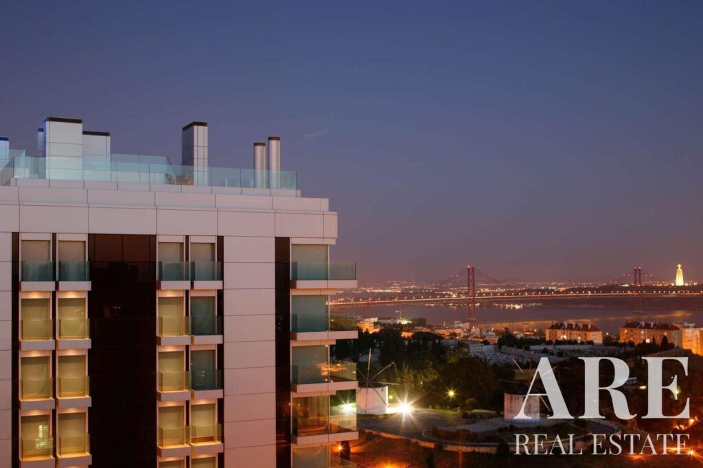 Appartement 4 chambres à vendre à Sky Restelo, Restelo, Lisbonne, Greater Lisbon