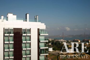 Appartement 4 chambres à vendre à Sky Restelo, Restelo, Lisbonne