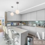 Appartement 4 chambres à vendre à Monte Estoril, Cascais, Grand Lisbonne &bull; ARE39876 - gallery image