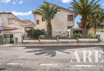 Villa 4 chambres à vendre à Pai do Vento, Cascais, Grand Lisbonne &bull; ARE39854