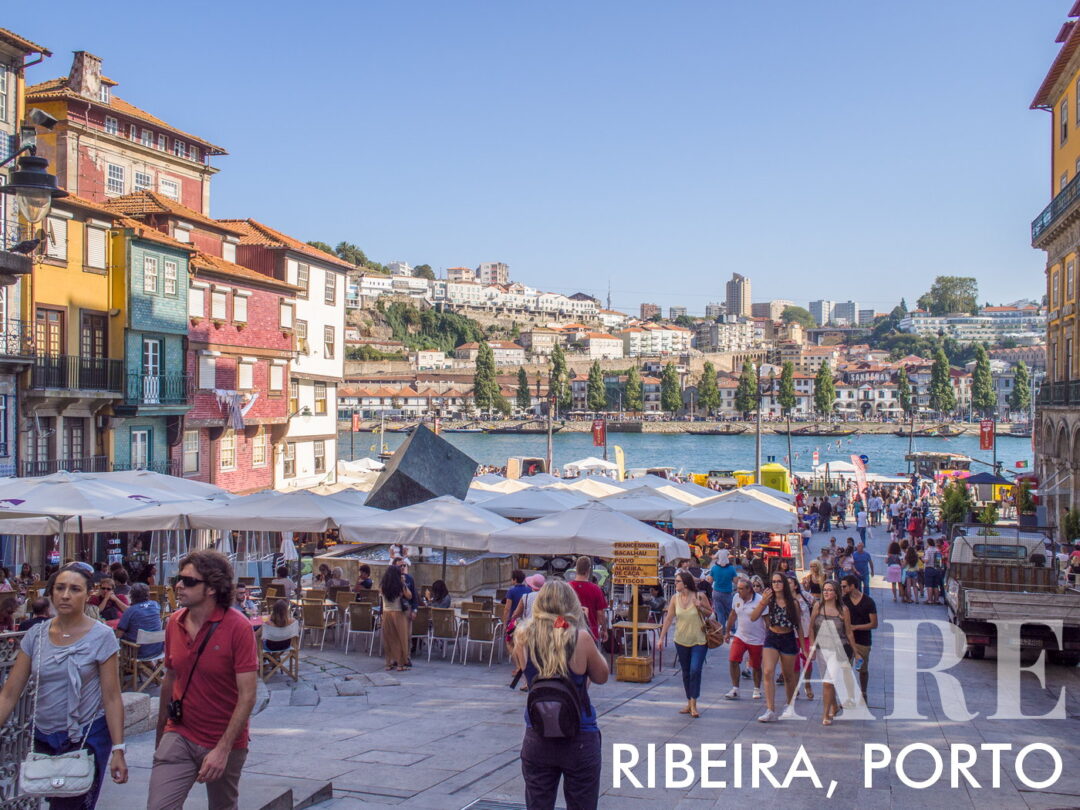 Porto 39 Praça da Ribeira