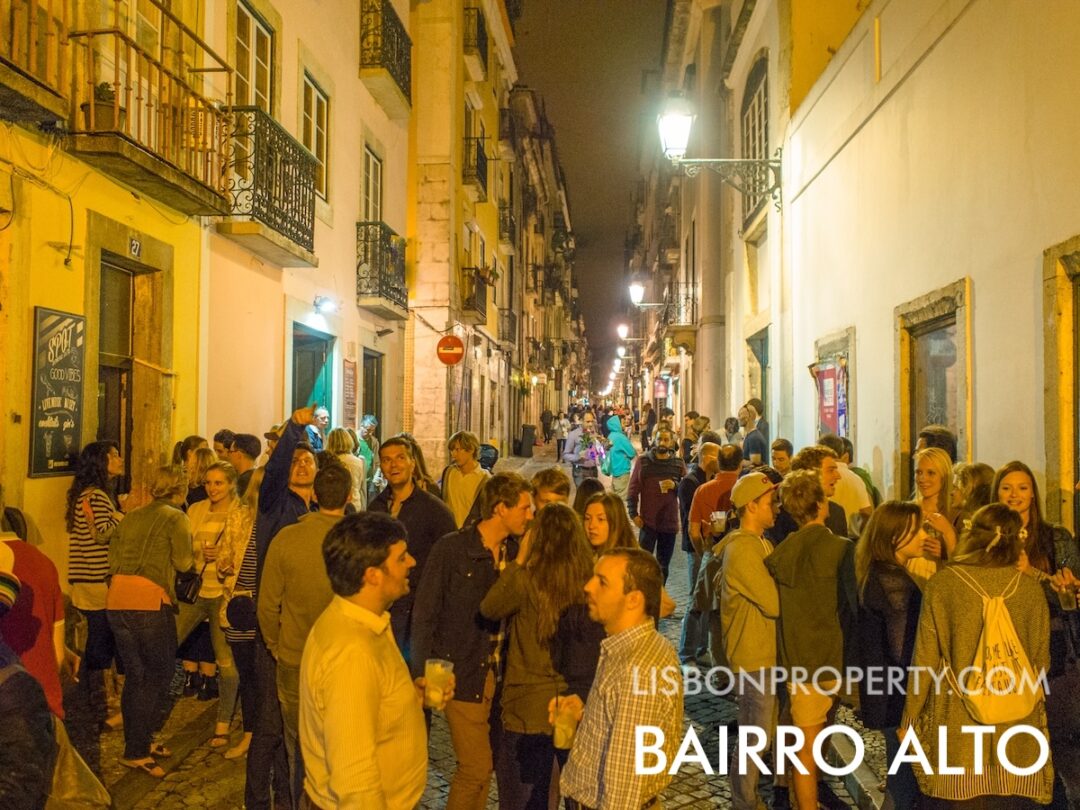Bairro Alto 6 Bairro Alto is a neighborhood known for its narrow streets and active nightlife. .Known for its Fado restaurants, diverse dining establishments, and local bars. The neighborhood begins its evening routine at dusk, with lights turning on and people starting to gather. Bairro Alto remains busy until the late hours...