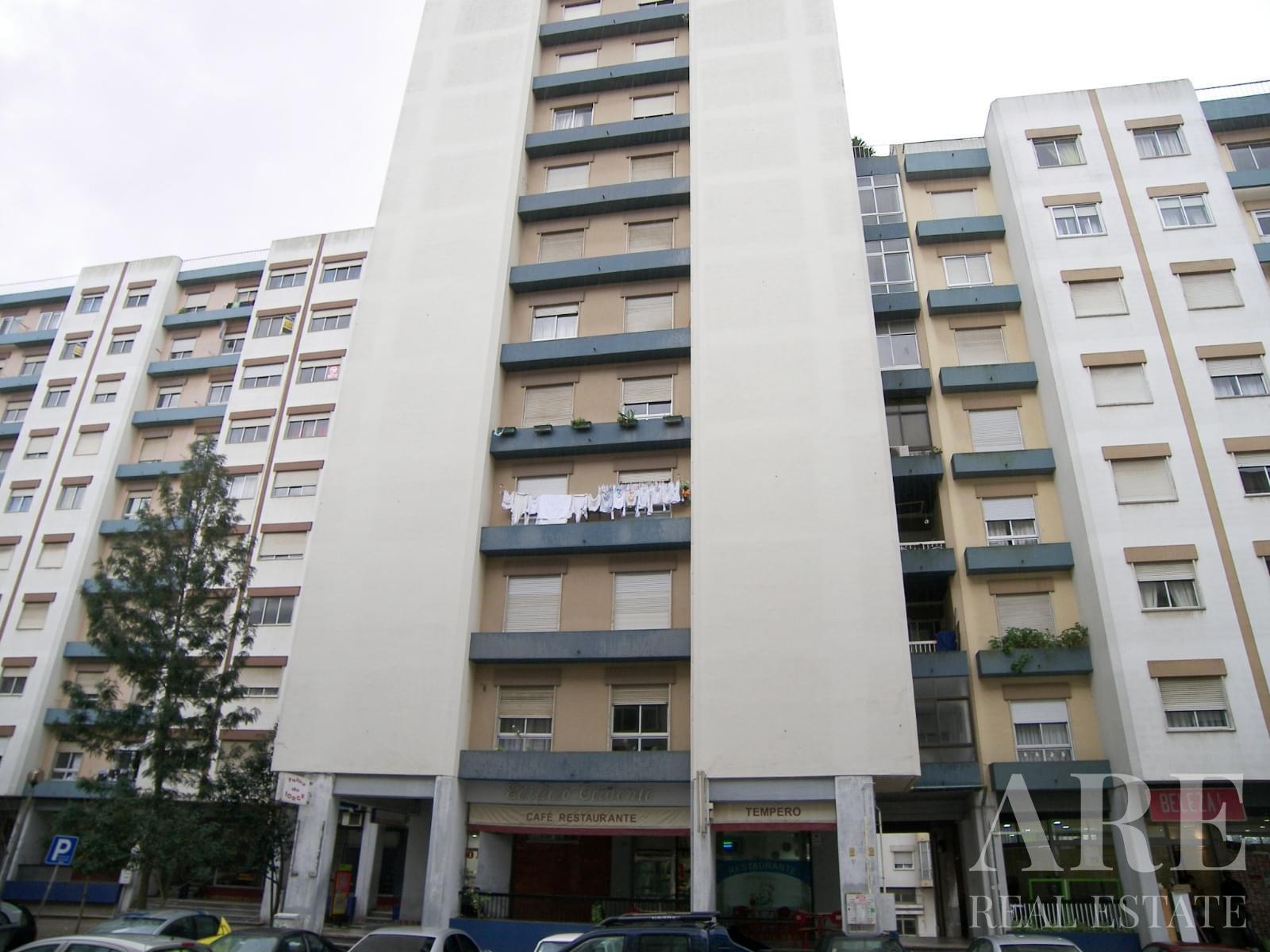 Apartment for sale in Sintra