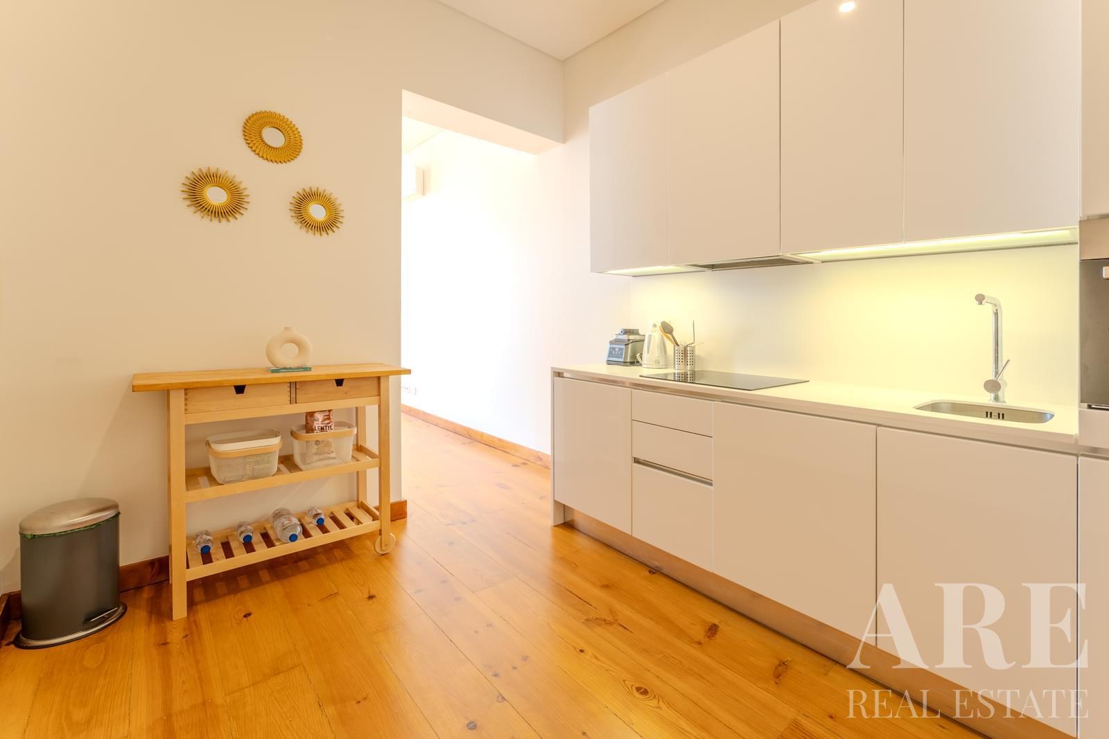 Apartment for sale in Cais do Sodré, Lisbon 4 Apartment for sale in Cais do Sodré, Lisbon