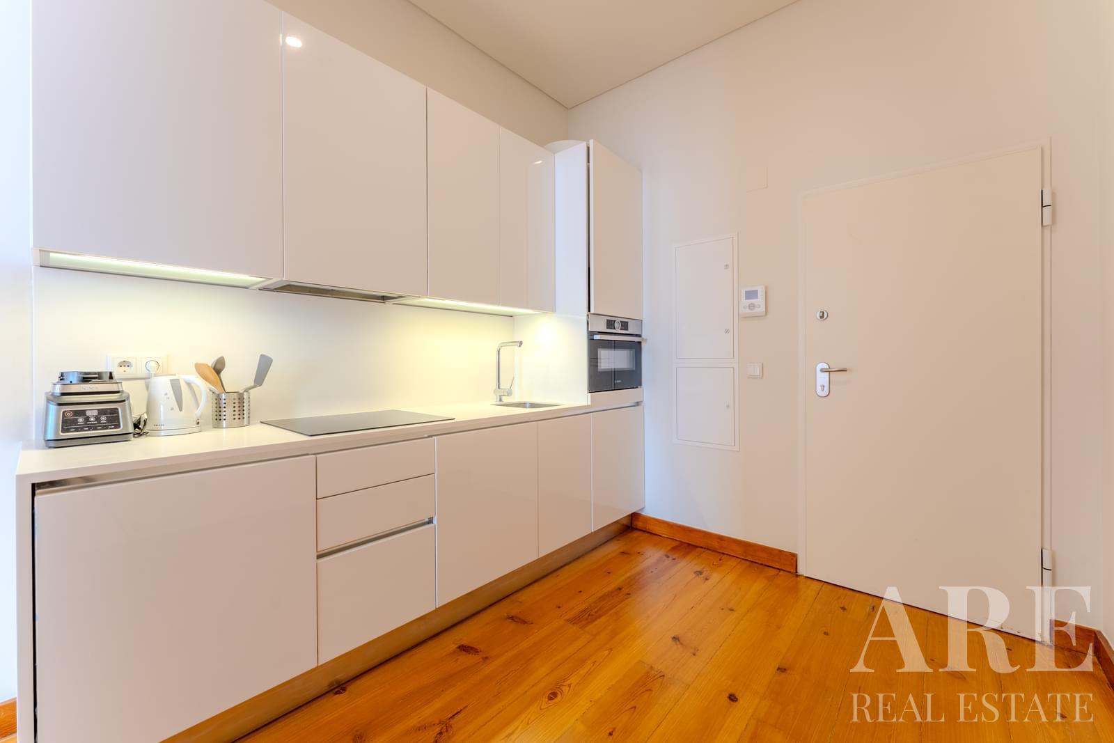 Apartment for sale in Cais do Sodré, Lisbon 5 Apartment for sale in Cais do Sodré, Lisbon