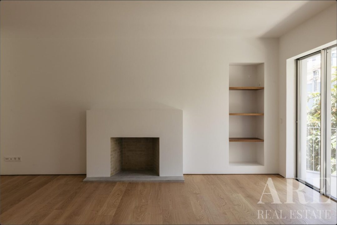 Villa for sale in Lapa, Lisbon