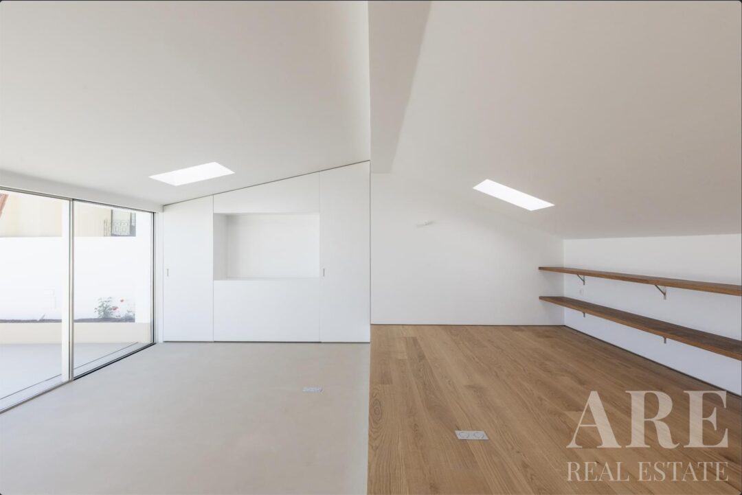 Villa for sale in Lapa, Lisbon