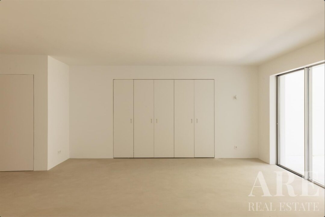 Villa for sale in Lapa, Lisbon