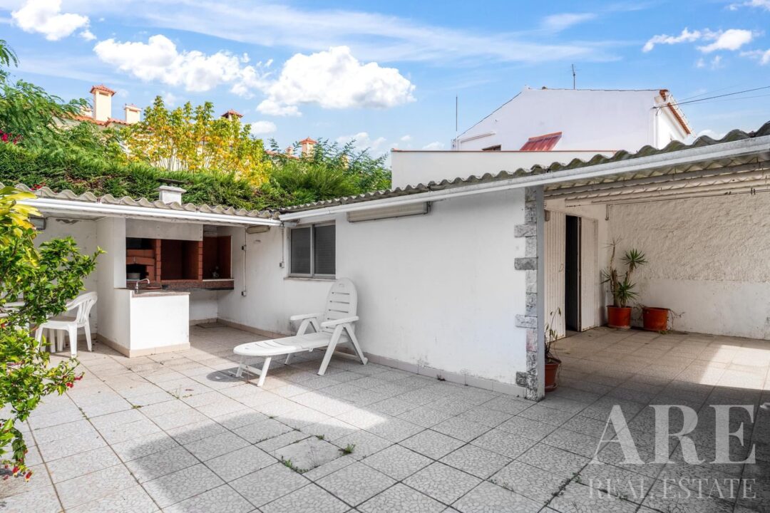 Villa for sale in Sintra
