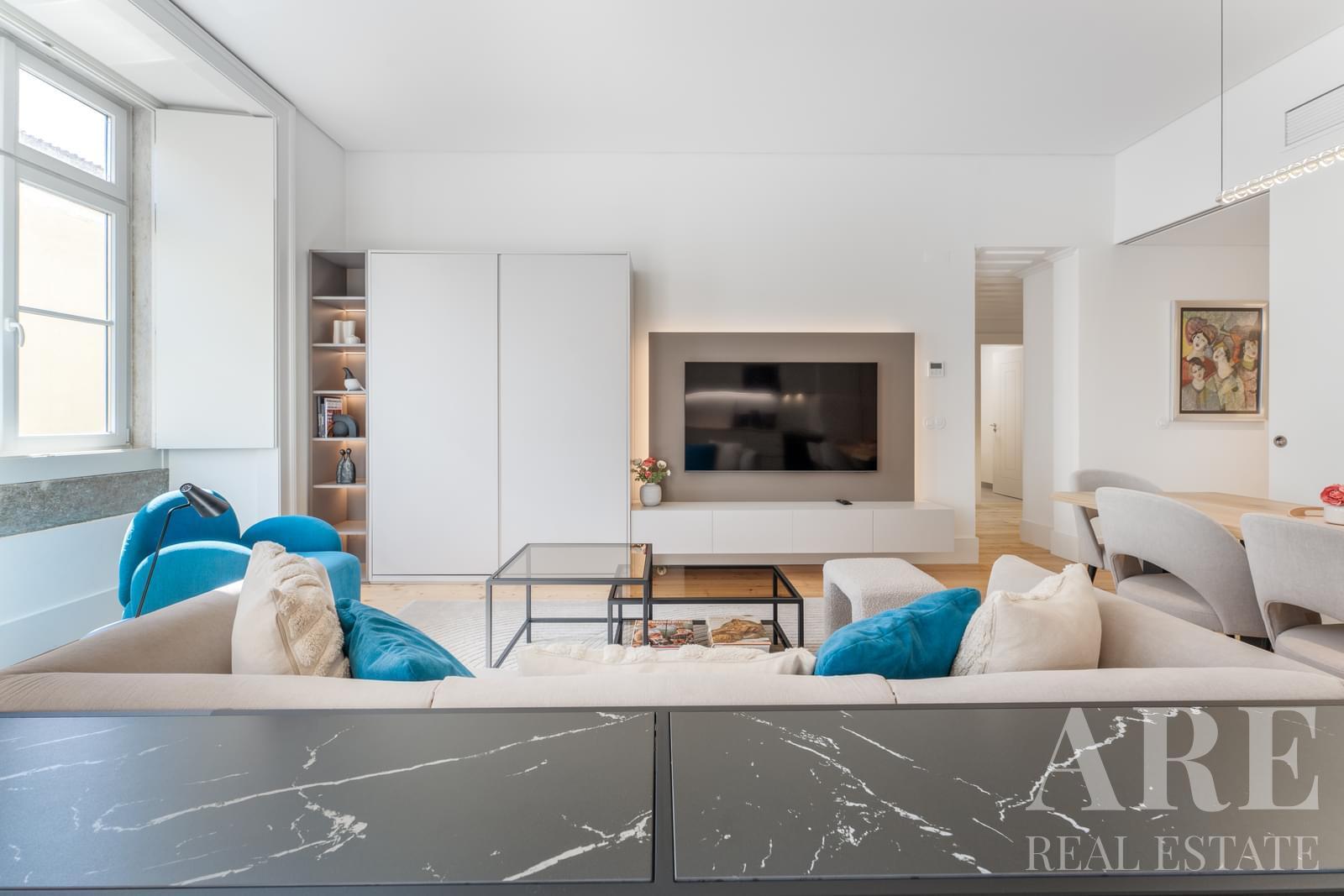 Apartment for sale in South Chiado, Chiado, Lisbon 7 Apartment for sale in Misericórdia, Lisbon