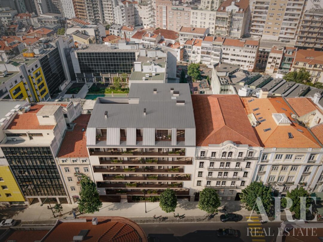 Apartment for sale in Tomás Ribeiro 79, Avenidas Novas, Lisbon
